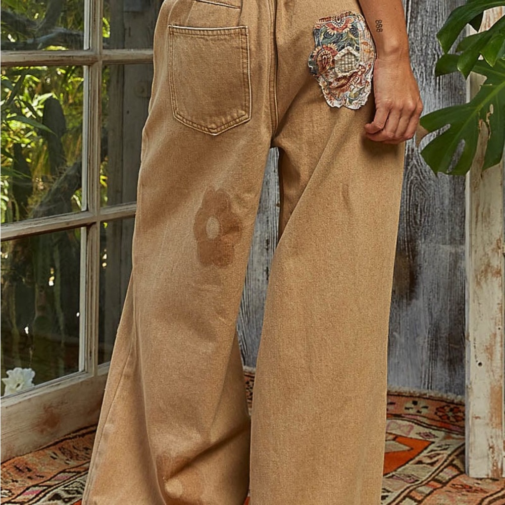 POL Beige Floral Patchwork Wide Leg Pants - Picture 4 of 4